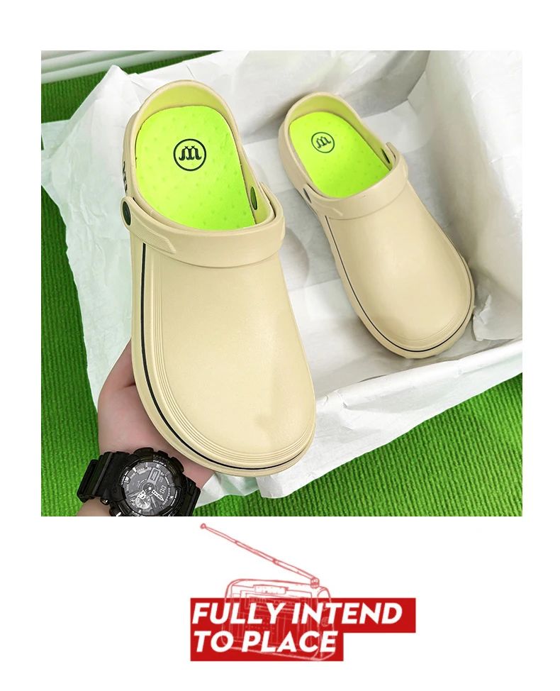 A Pair of Men's Casual Shoes, Waterproof and Oil-Proof, Low-Top Non-Slip Chef Shoes, Wear-Resistant and Non-Slip Men's Shoes