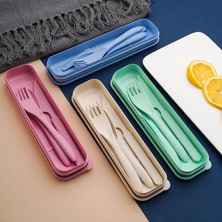 Creative portable cutlery box knife, fork and spoon set plastic student canteen travel portable three-piece set