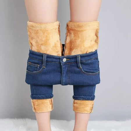 Winter Lady Thermal Plush Jeans Snow Warm Stretch Jeans Hot Sale High Waist Fleece Pants Female Straight Leg Denim Trousers