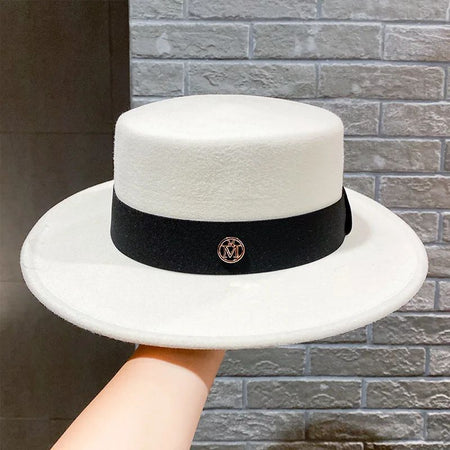 spring autumn fashion beach 2025 Women's hat fedoras elegant chapel Men's panama hat fascinator Wedding picture felt Bowler new