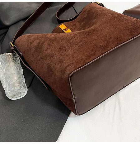 Shoulder Bags Bucket Bag Retro Suede Fur Women Tote Bag New Style Versatile Shoulder & Crossbody Bag 2025