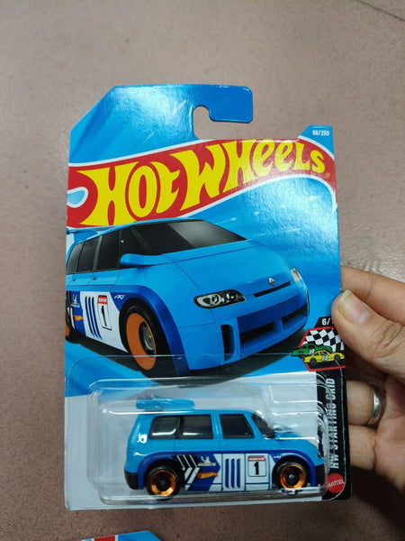 2026 D New Genuine Hot Wheels Alloy Car F1 Mclaren Ferrari Optimus Prime Bugatti Car Model Toy Ornamnet Boy Birthday Gifts