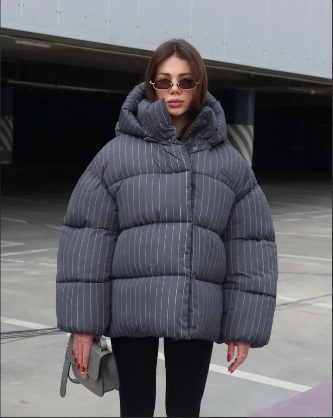 Women's Pinstripe Oversized Puffer Jacket Full Sleeve Detachable Hood Zipper Warm Coat 2025 Autumn Winter Female Casual Wear