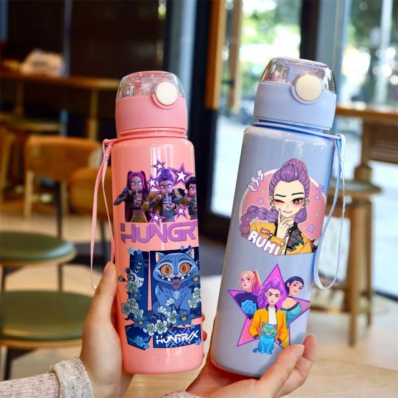 Kpop Demon Hunter Water Bottle with Straw 700ml Kids Summer Anime Cup Girls Boys Outdoor Sport Mug School Office Accessory Gift