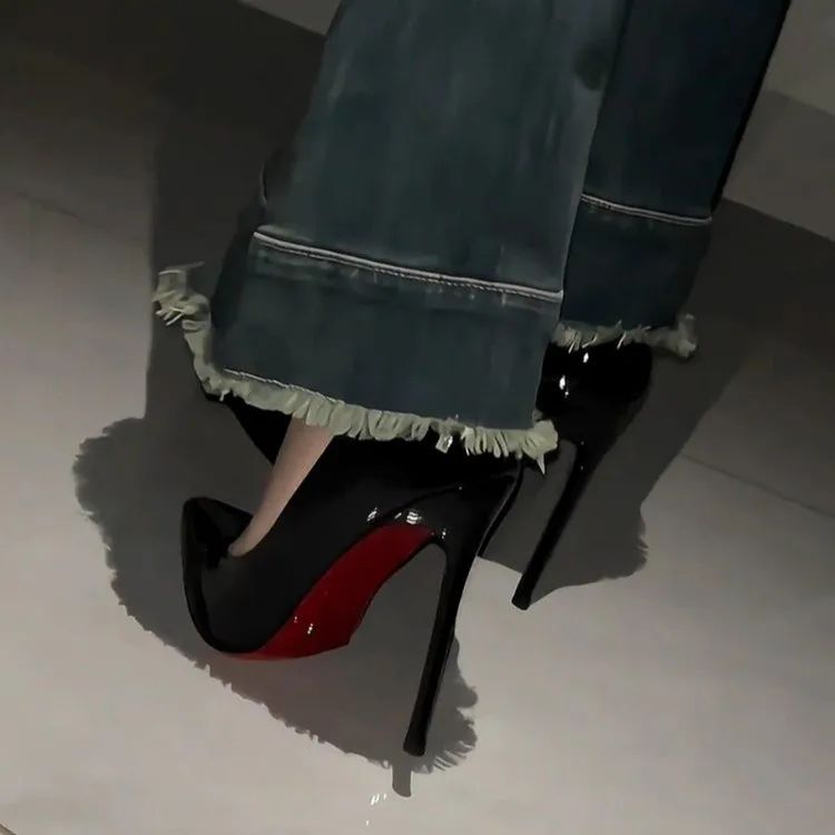 Women's High Heels 2024 New Rhinestone Red High Heels Large Size Women's Wedding Shoes Pointed Toe Women's High Heels Zapatos