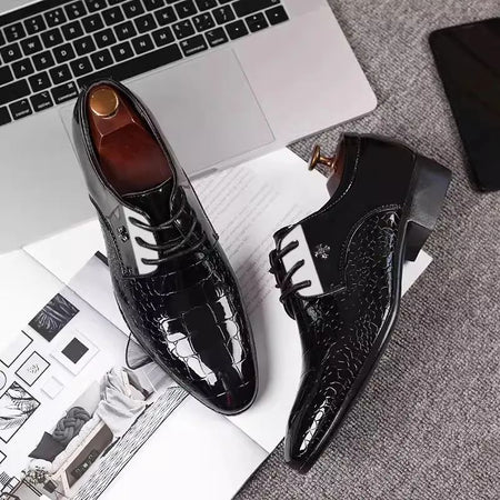 Pointed Toe Dress Plus Size Shoes Newest Italian Oxford Shoes for Men Classic Derbies Luxury Patent Leather Wedding Shoes