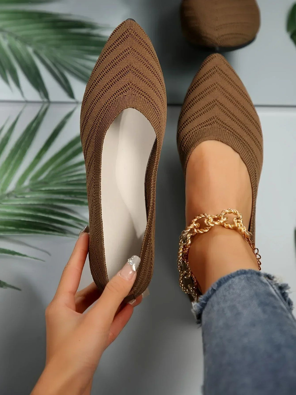 Women's Pointed Toe Flat Shoes Solid Color Knitted Slip on Shoes Casual Breathable Ballet Flats Women Flat Shoes Loafers Women