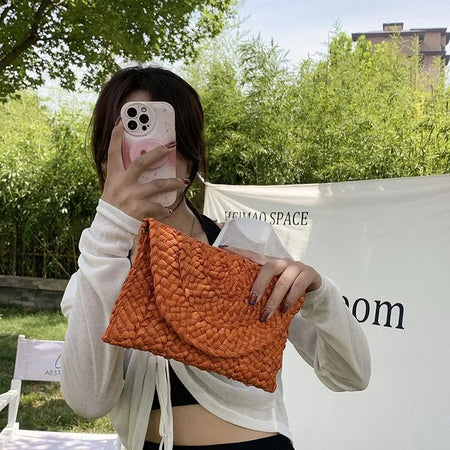 Fashionable Corn Husk Straw Bags Hand-woven Women Clutch Envelope Handbag Long Purse for Female Summer Beach Bag Bolsa 2024