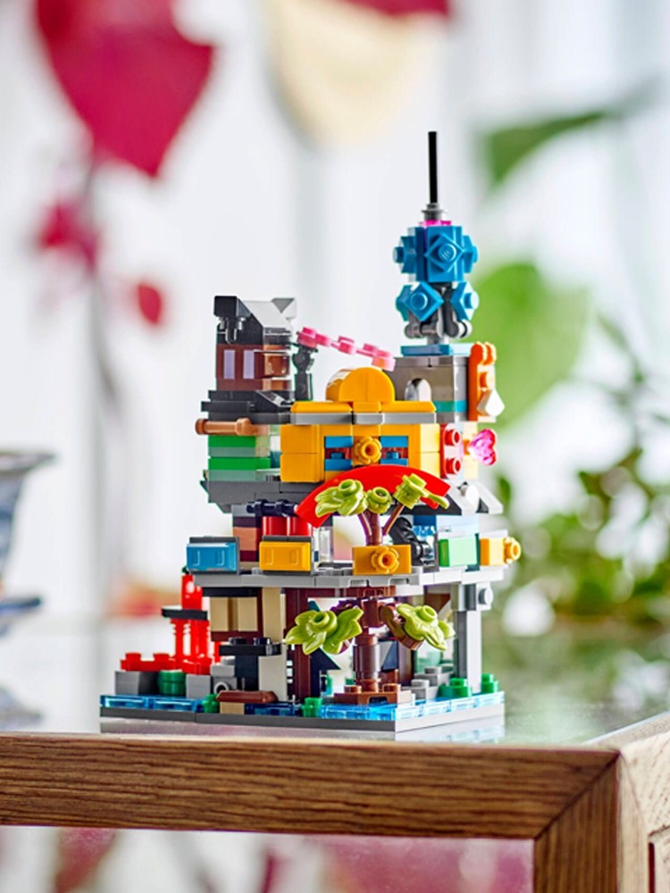 Lego 40705 Micro Ninjago Garden City Building Blocks for Boys and Girls Building Children's Toys