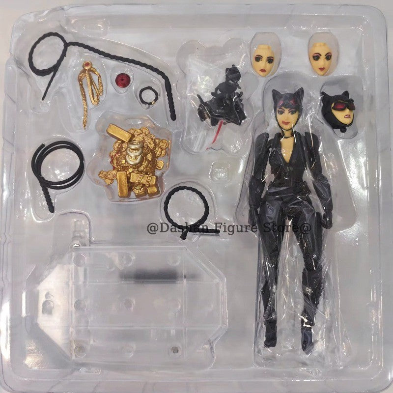 Amazing Yamaguchi Catwoman Selina Kyle Action Figure Kaiyodo Revoltech Figures Collection 15cm Comic The Cat Woman Model Toys