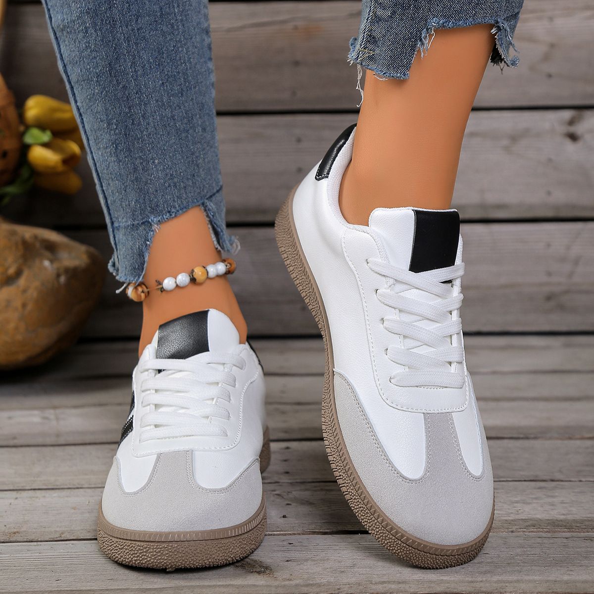 2025 New Women Sneakers Comfortable Classical Shoes Outdoor Walking Sneakers Women Fashion Casual Flats Vulcanize Shoes Ladies