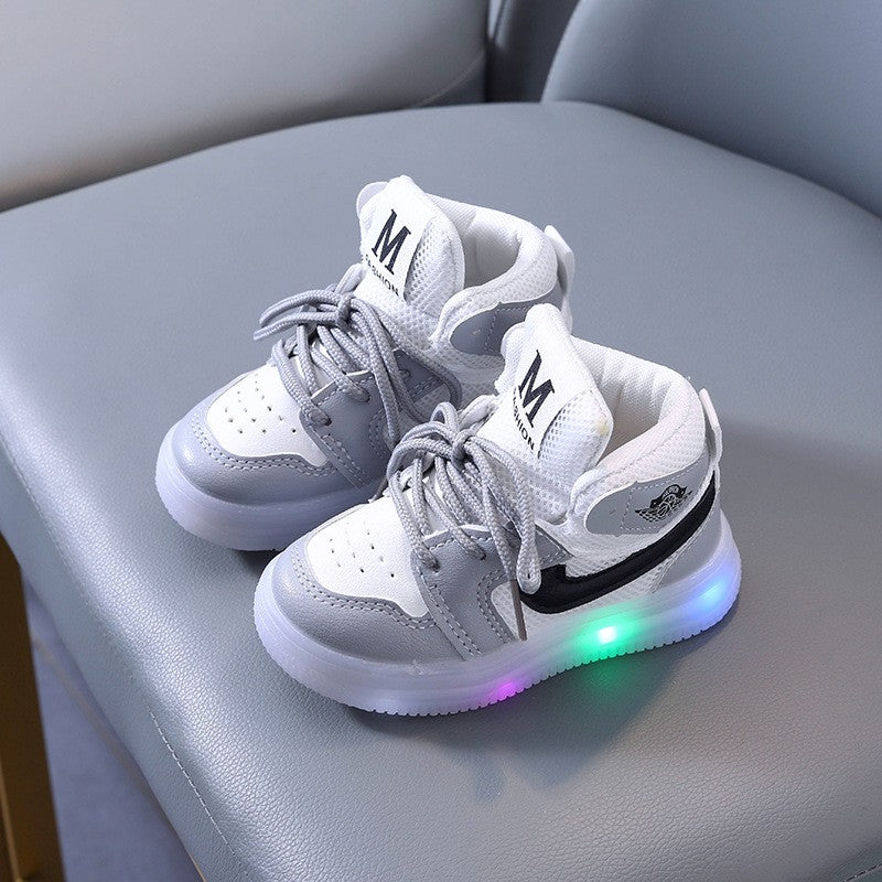 Children Shoe Spring and Autumn Boys Girls Lighted Sneakers Glowing Shoe Soft Soled Breathable Casual Infant Toddler Shoes