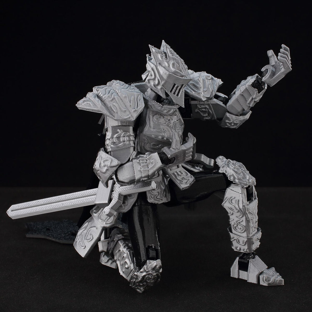 ?9L3D Lucky13 Silver Armor Knight Action Figure Dummy13 with TripleWeapon T13 Multi-Jointed 3D Printed Collectible Toy Titan13?