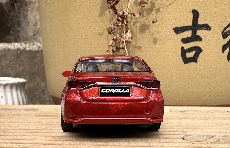 1:43 Corolla Alloy Car Model Diecasts & Toy Vehicles Miniature Scale Model Car For Children Collection Ornaments Birthday Gifts