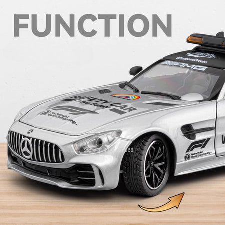 1:24 GTR F1 Safety 300SL Sport Car Model Toy Alloy Diecast Sound Light Shock Absorption Miniature Vehicle Models Collection Gift