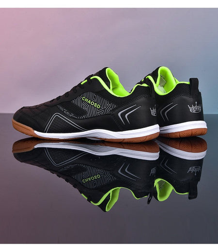 Men Professional Soccer Cleats Anti-Slippery Futsal Training Cleats Wear Resistant Ultralight  Outdoor Indoor Unisex Sneakers