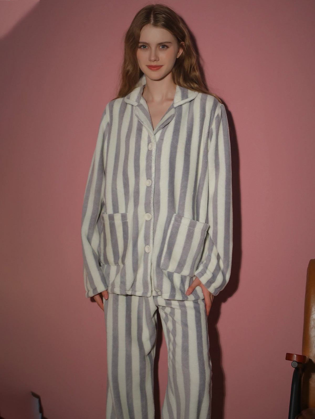2-piece set of women's pajamas autumn and winter flannel striped long sleeved pants set thick cardigan home clothes