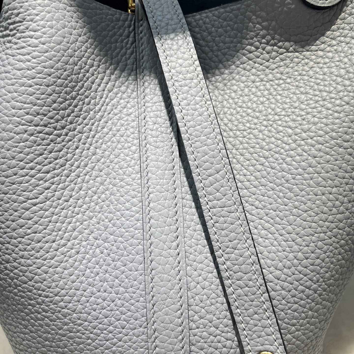Mendy 22 CM Large size Top Quality Bucket Bags Women's Bag Lady Luxury Designer High End Bag TC Cowhide Golden Sliver