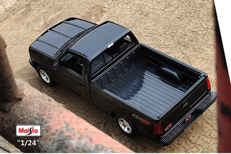 Maisto 1:24 Chevrolet 454 SS 1993 Picku Alloy Car Diecasts & Toy Vehicles Car Model Miniature Scale Model Car For Children