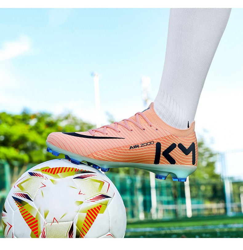 New Men Women Football Field Boots Studded Comfortable Unisex Soccer Shoes Cleats Ultralight Professional Sneakers Comfortable