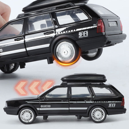 1:32 Scale VolksWagenwerk Santana Wagon Alloy Diecast Model Decorative Trendy Ornaments For Friend Gift Sound And Light Toys