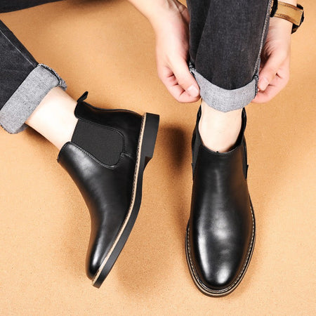 YRZL 39~47 Men Chelsea Boots Brand Retro Comfortable PU Leather Ankle Boots Men 2025 Fashion Black Brown Mens Boots