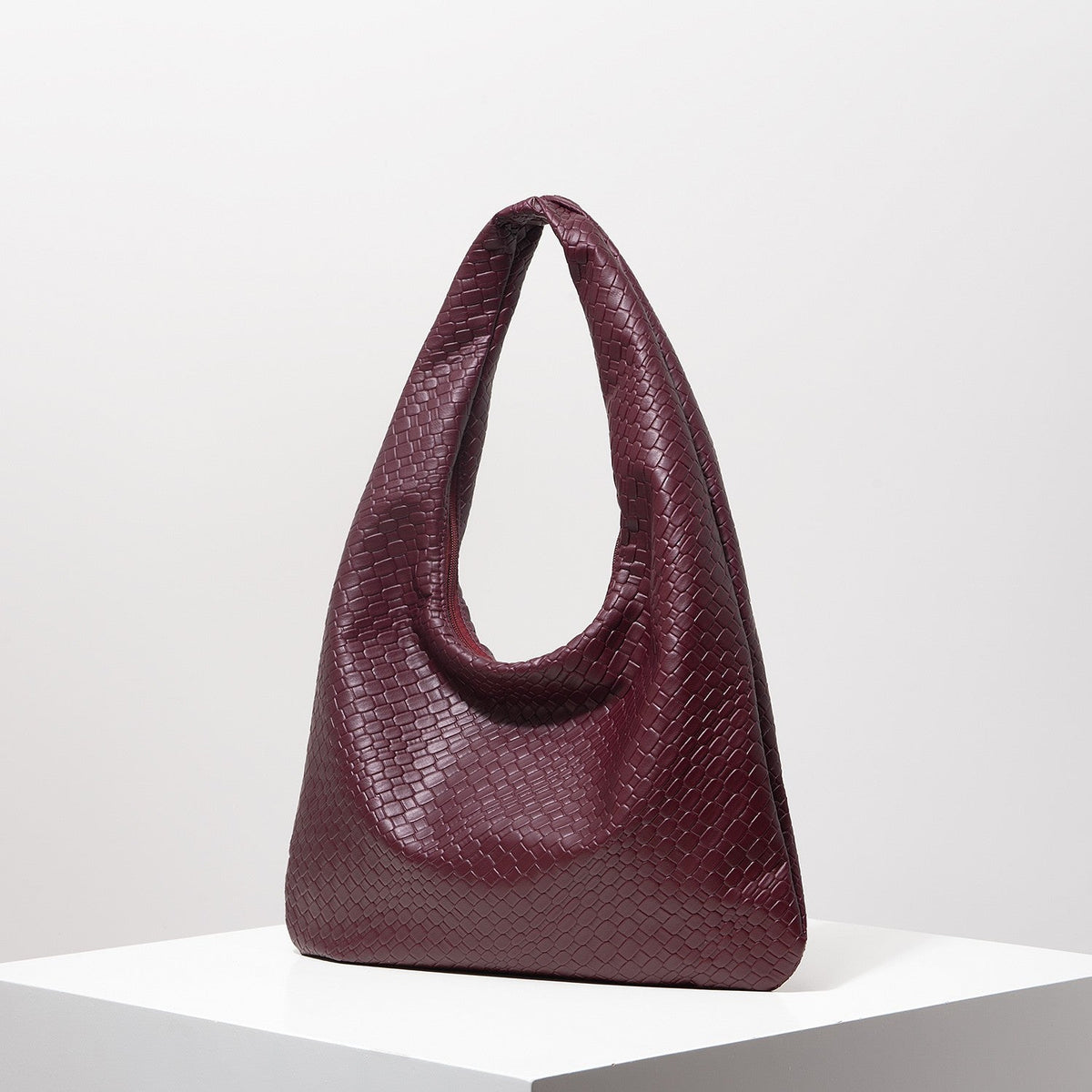Vintage Faux Woven Leather Shoulder Bag, Women's Handbag, Large Capacity Tote Bag, Crescent Bag, Zipper Underarm Bag, Daily Commuter Bag (Random Pattern)