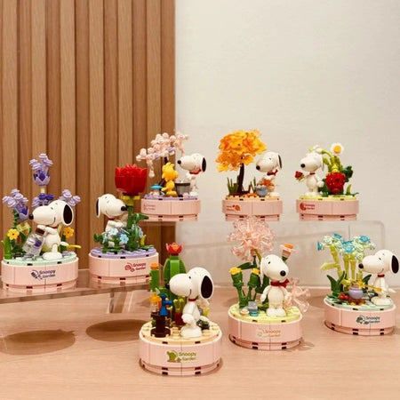 Original Snoopy Assemble Genuine Authorized Blind Box Supermarket Garden Furniture Scene Puzzle Building Block Desktop Decorate