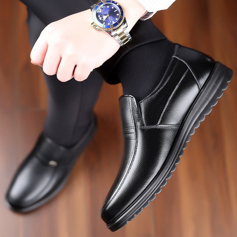 100% cowhide Men's Leather shoes New large size Fashion  riding boots Men's shoes Casual sports shoes Low heels Motorcycle boots