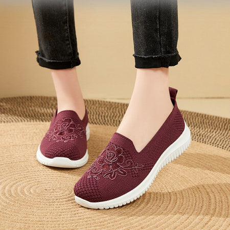 Women's Fashion Vulcanised Trainers 2025 Round Toe Breathable Flower Mesh Casual Flat Slip-On Women's Casual Vulcanised Shoes
