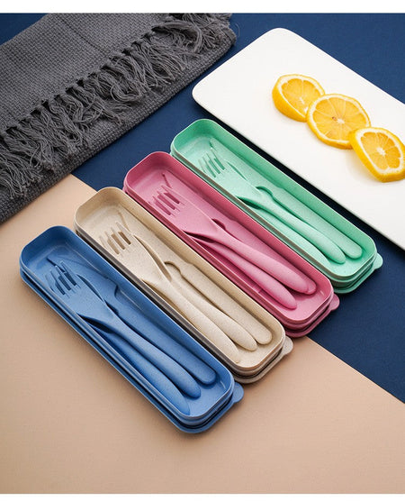 Creative portable cutlery box knife, fork and spoon set plastic student canteen travel portable three-piece set
