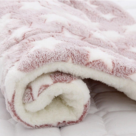 Pet Sleeping Mat Warm Dog Bed Soft Fleece Pet Blanket Cat Litter Puppy Sleep Mat Lovely Mattress Cushion for Small Large Dogs