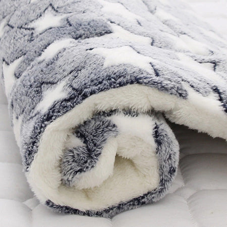 Pet Sleeping Mat Warm Dog Bed Soft Fleece Pet Blanket Cat Litter Puppy Sleep Mat Lovely Mattress Cushion for Small Large Dogs