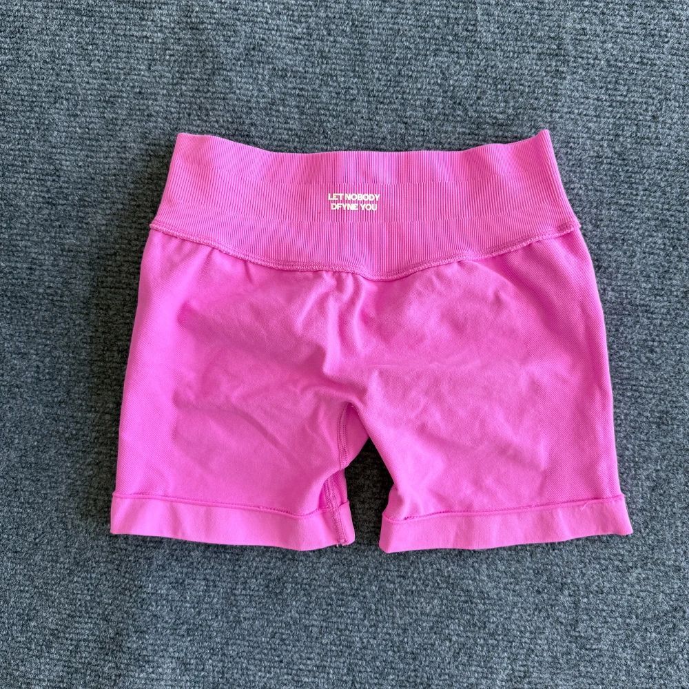 Impact Shorts with Logo Women Seamless Yoga Shorts Scrunch Bum Gym Shorts Workout Biker Short Fitness